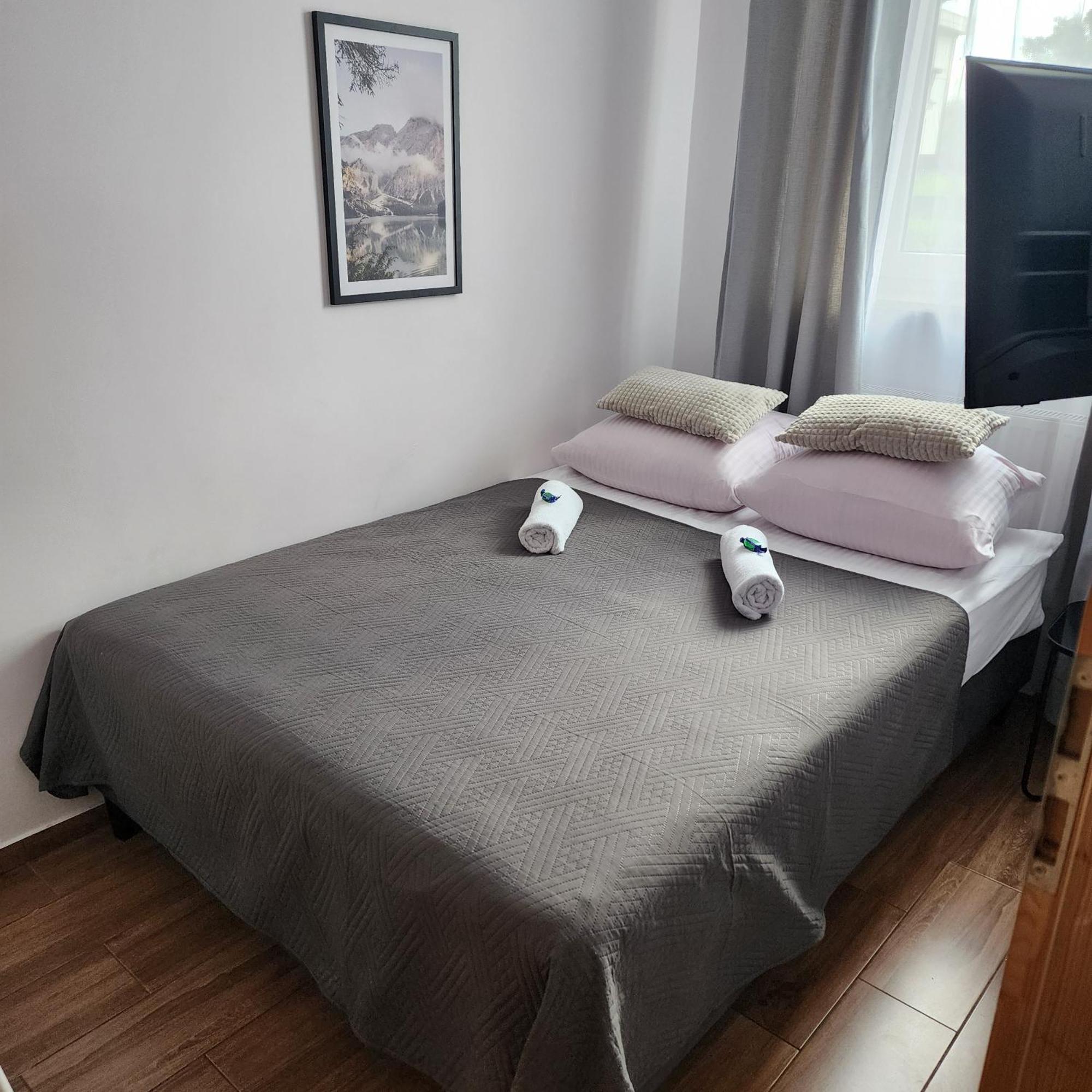 Pokoje U Julii 2 Bedroom Premium Apartment Rzeszow Exterior photo